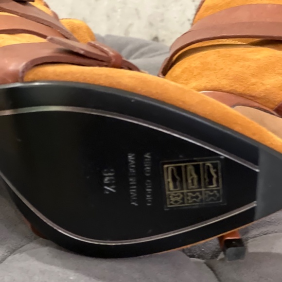 Balmain Buckled Boots - Picture 4 of 5